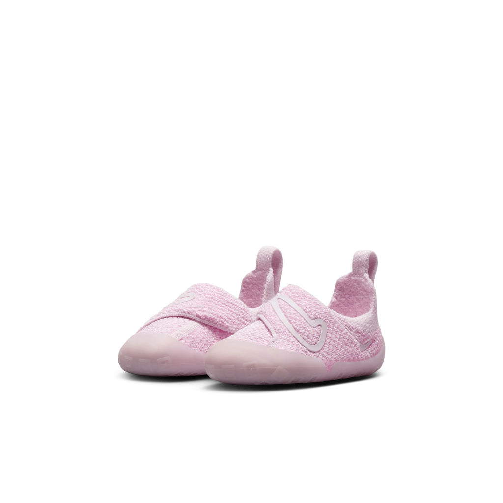Girls' Nike Toddler Swoosh 1