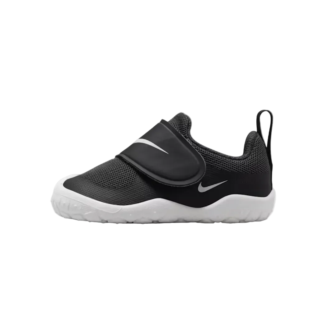 Nike Swoosh 1 Essential
